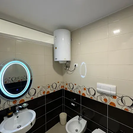 Luxury Surrounded By Nature Τίρανα